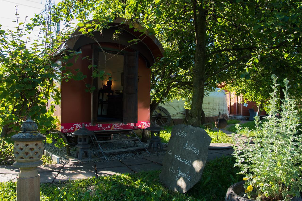 Crazy Lounge BnB Aigle Exterior foto